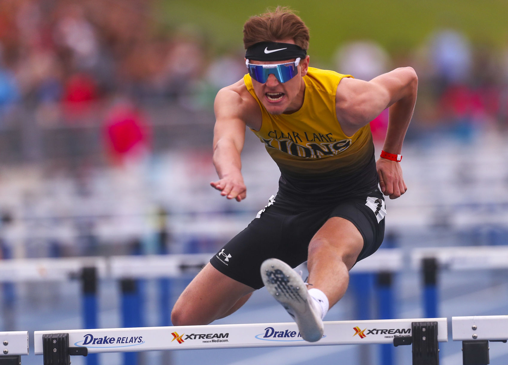State Track Sat 15